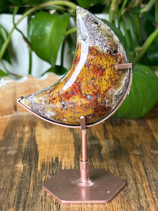 Scenic Moss Agate Moon