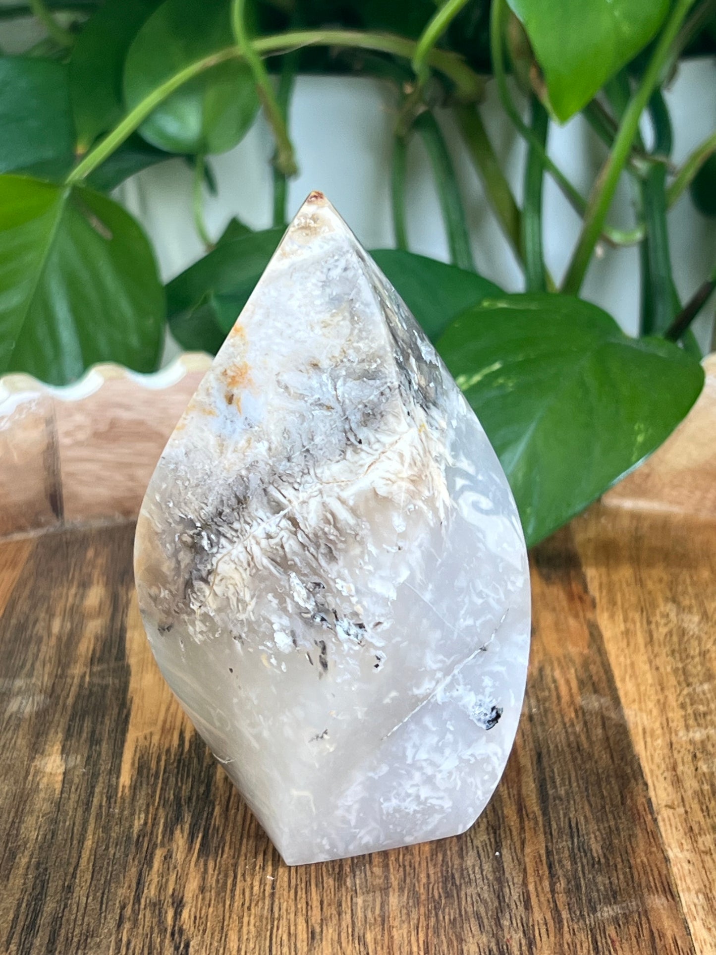 Dendritic Tiger Agate Flame: BA