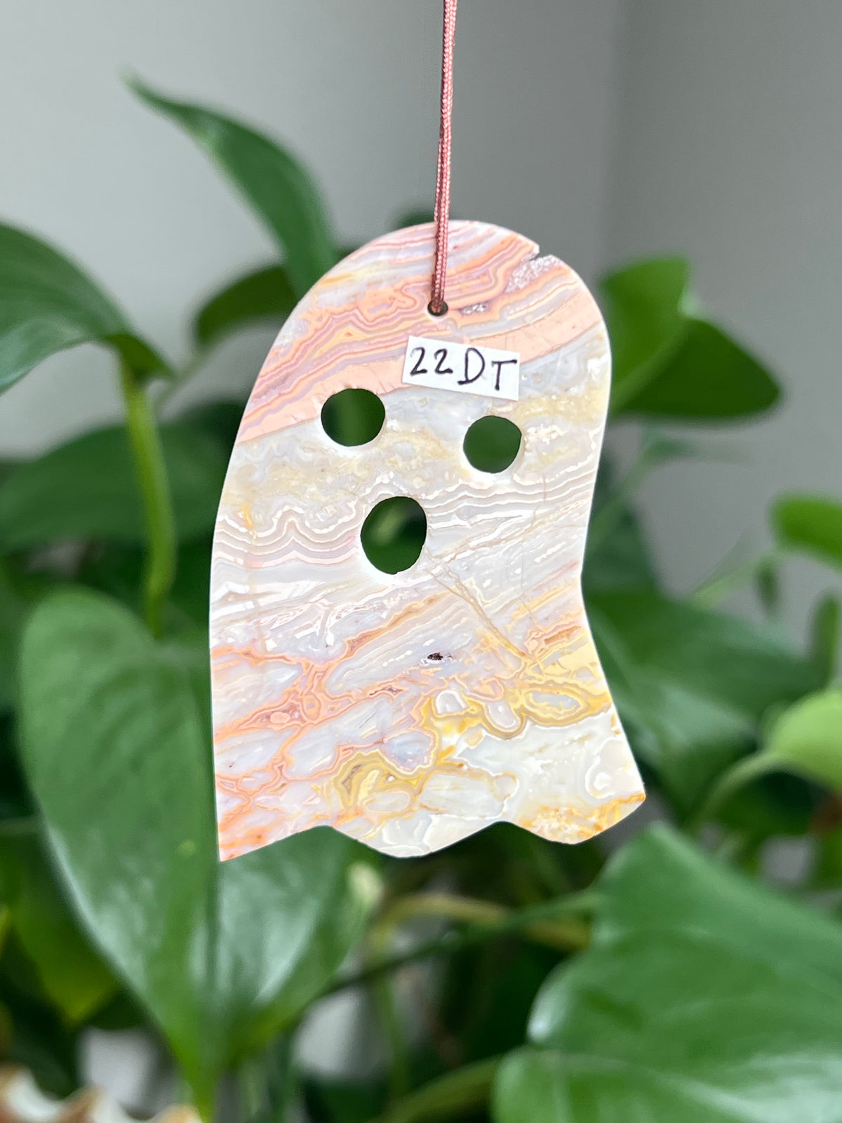 Crazy Lace Agate Ornament Ghost: DT
