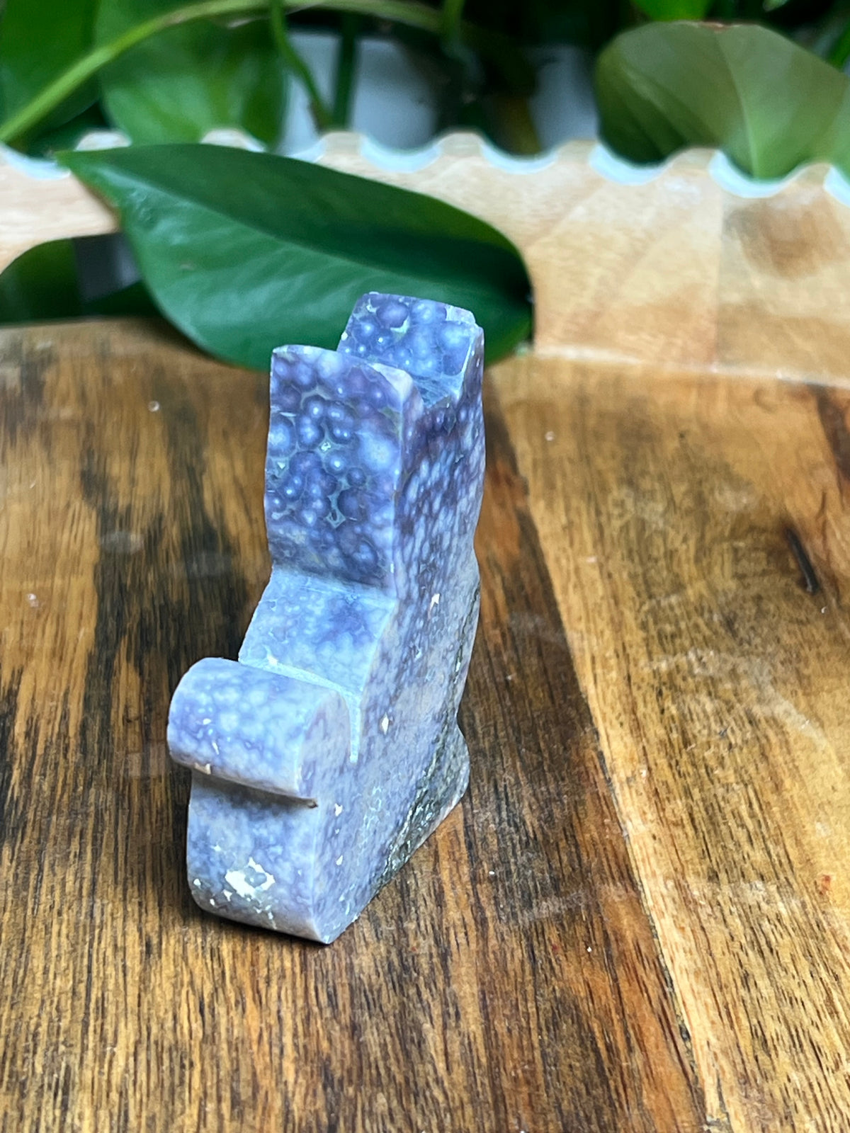 Grape Agate Mini Cat: BZ