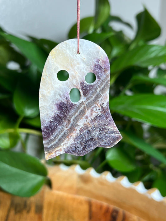 Indonesian Amethyst Ornament Ghost: AW
