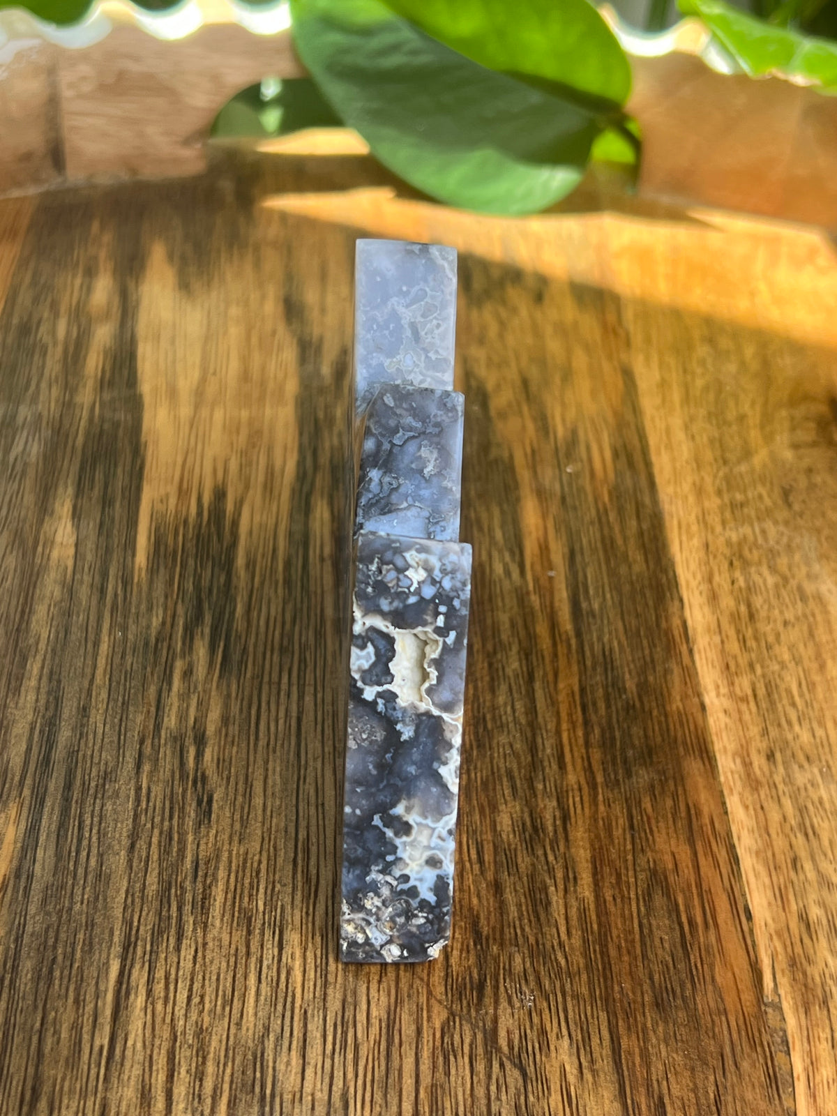 Blue Plume Agate Mountain: KN