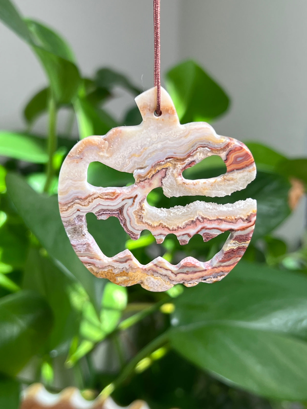 Crazy Lace Agate Ornament Pumpkin:  PG
