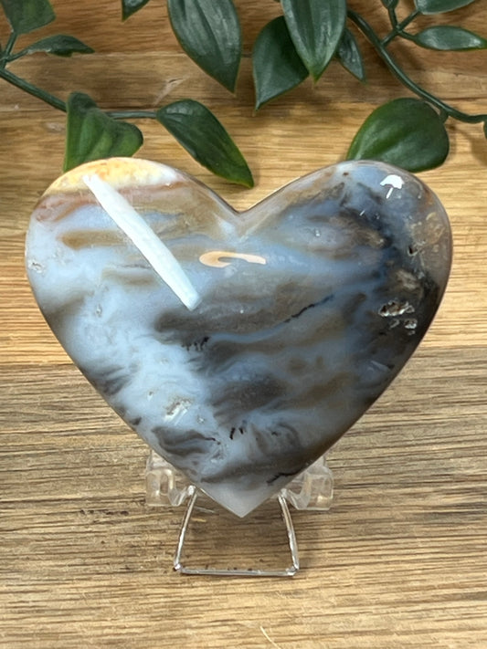 Dendritic Tiger Agate Heart