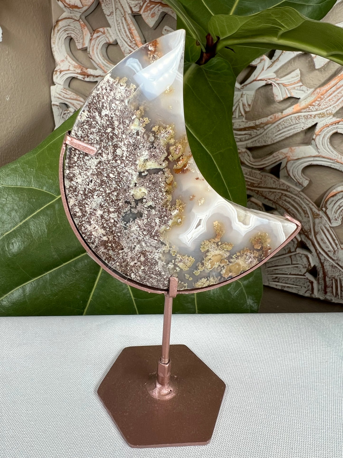 Scenic Moss Agate Moon