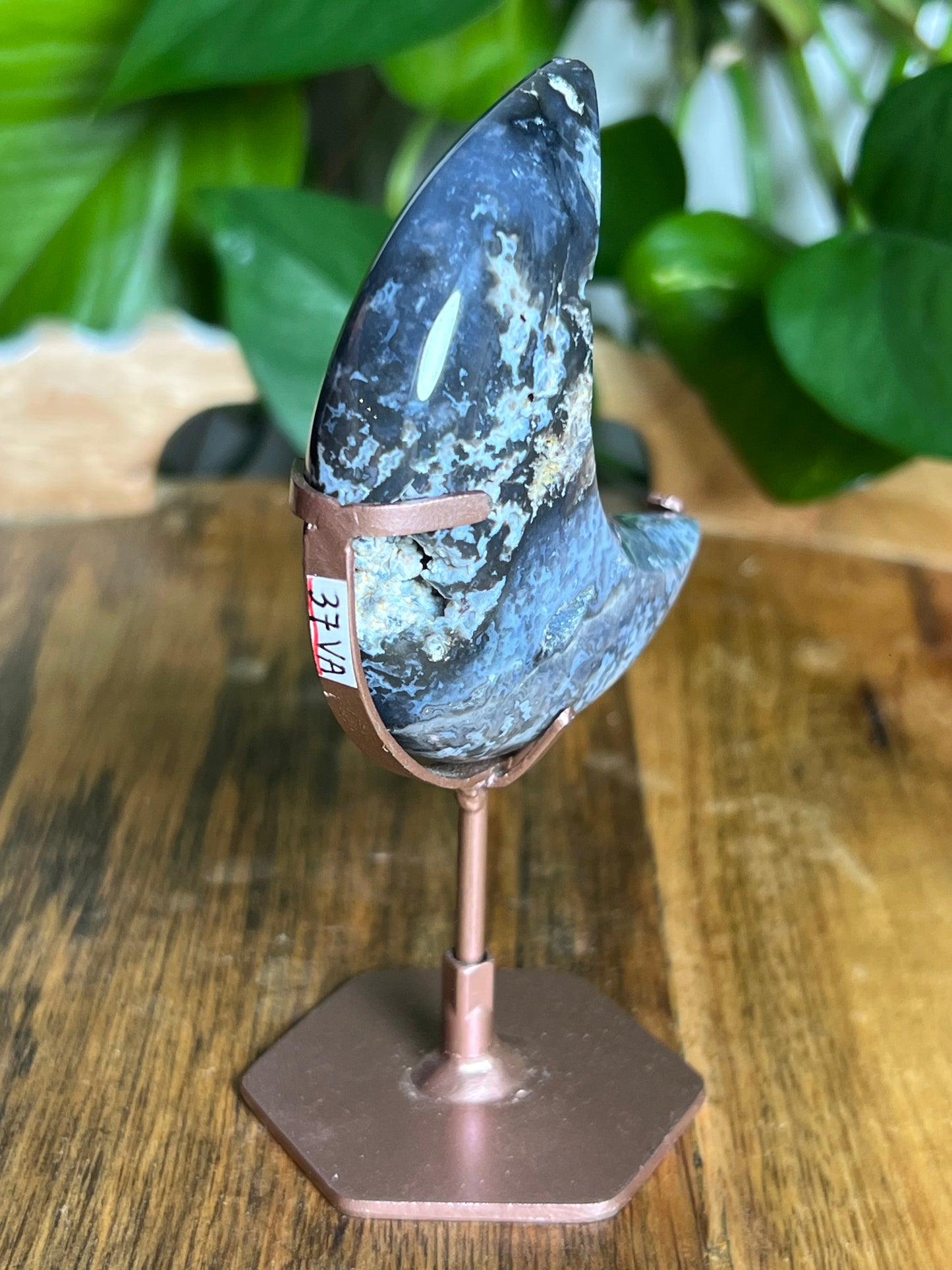 Blue Plume Agate Moon VA