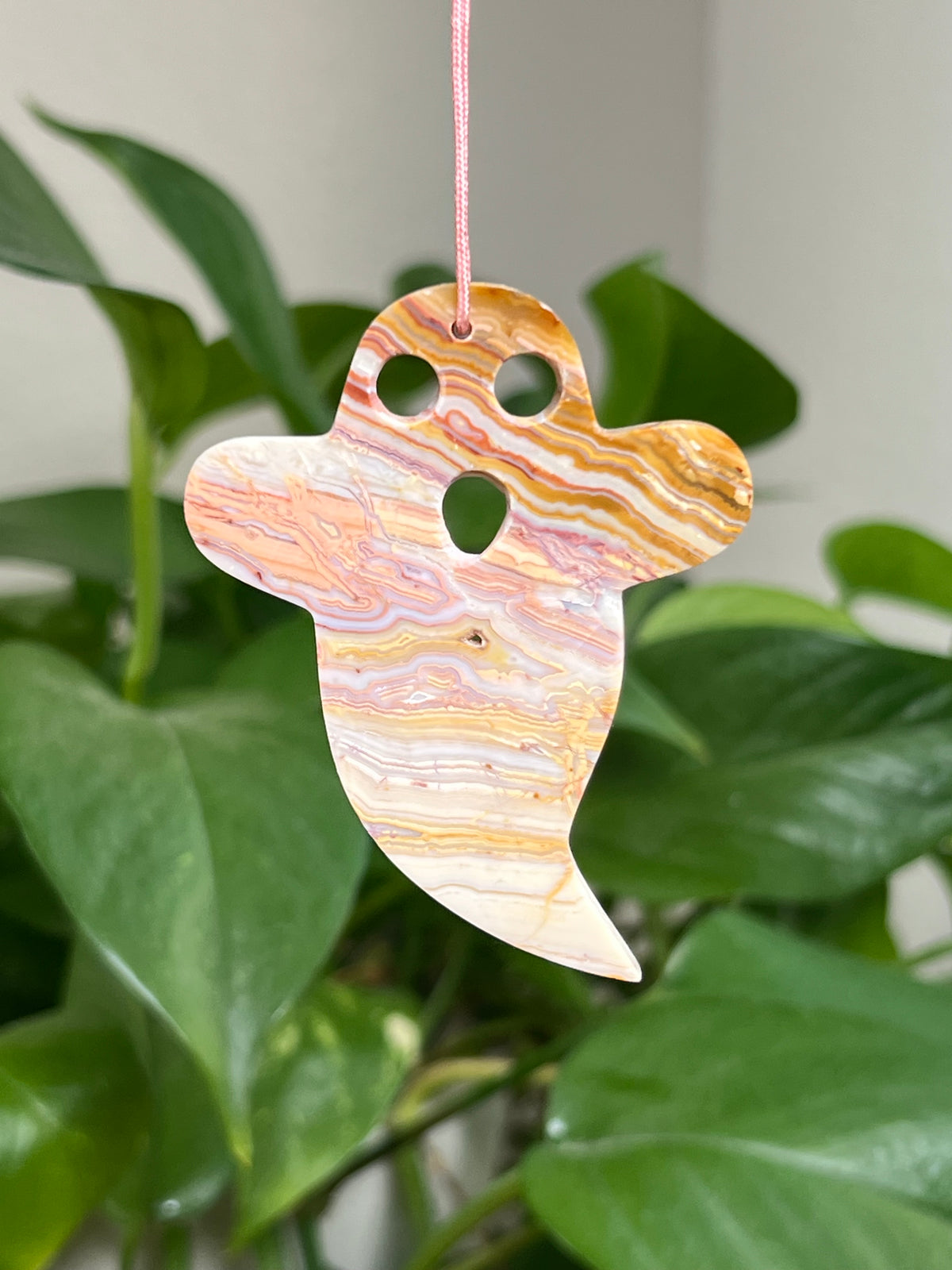 Crazy Lace Agate Ornament Ghost: BR