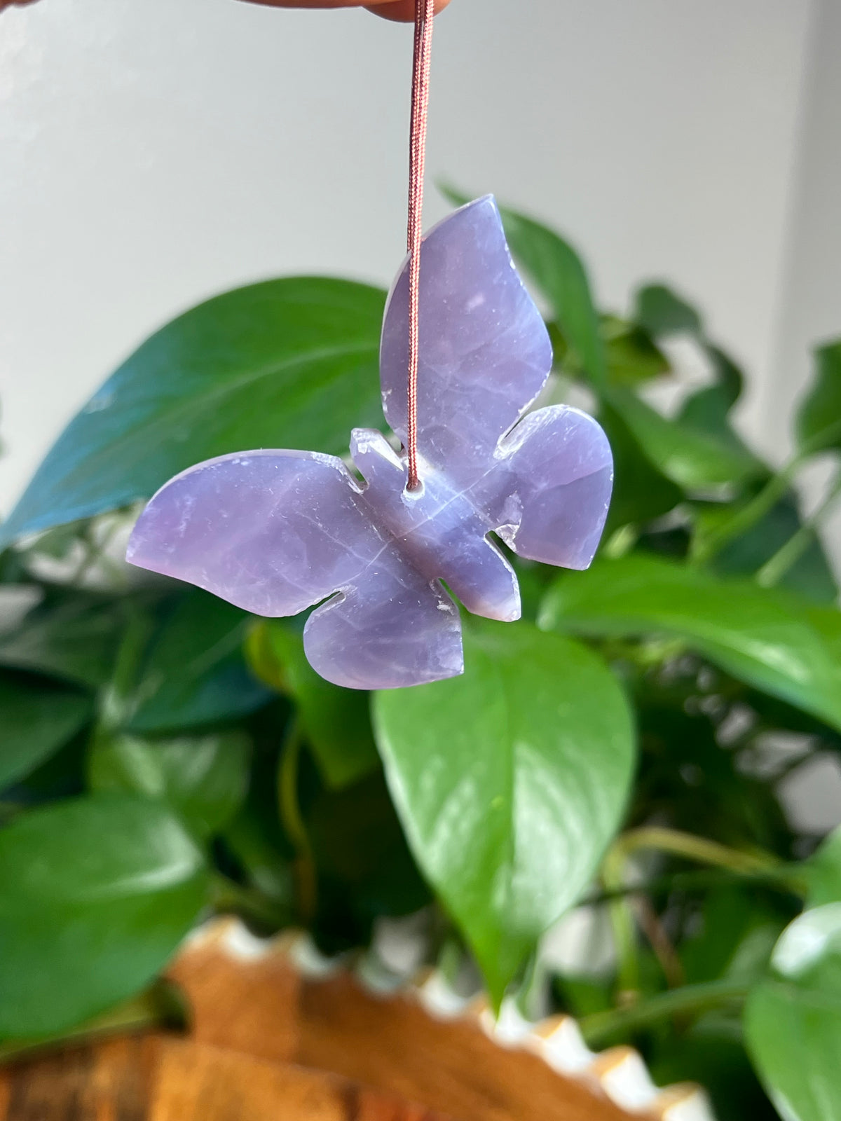 Purple Chalcedony Ornament Butterfly: Z