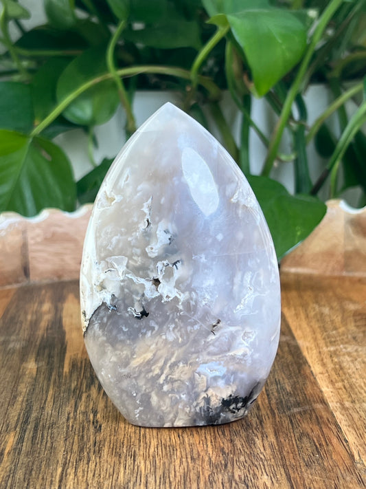 Dendritic Tiger Agate Flame: RA