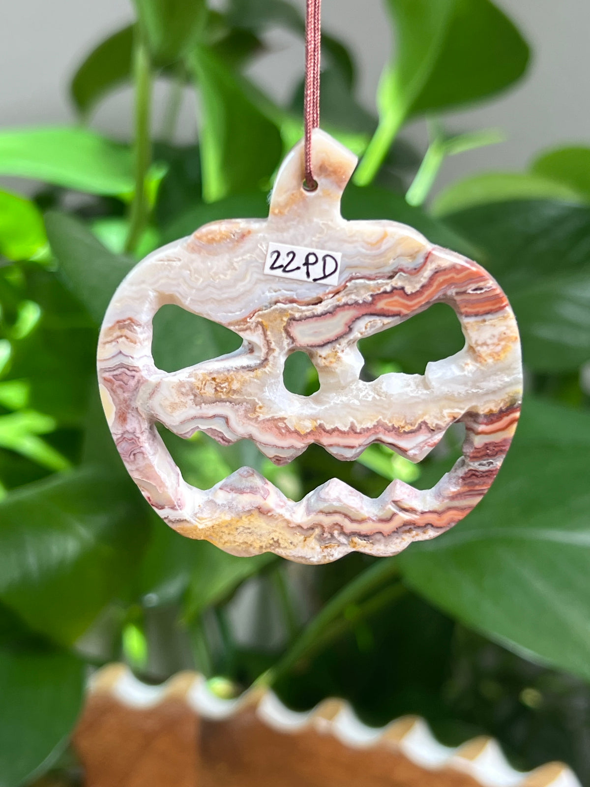 Crazy Lace Agate Ornament Pumpkin:  PD