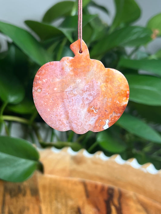 Carnelian Ornament Pumpkin: G