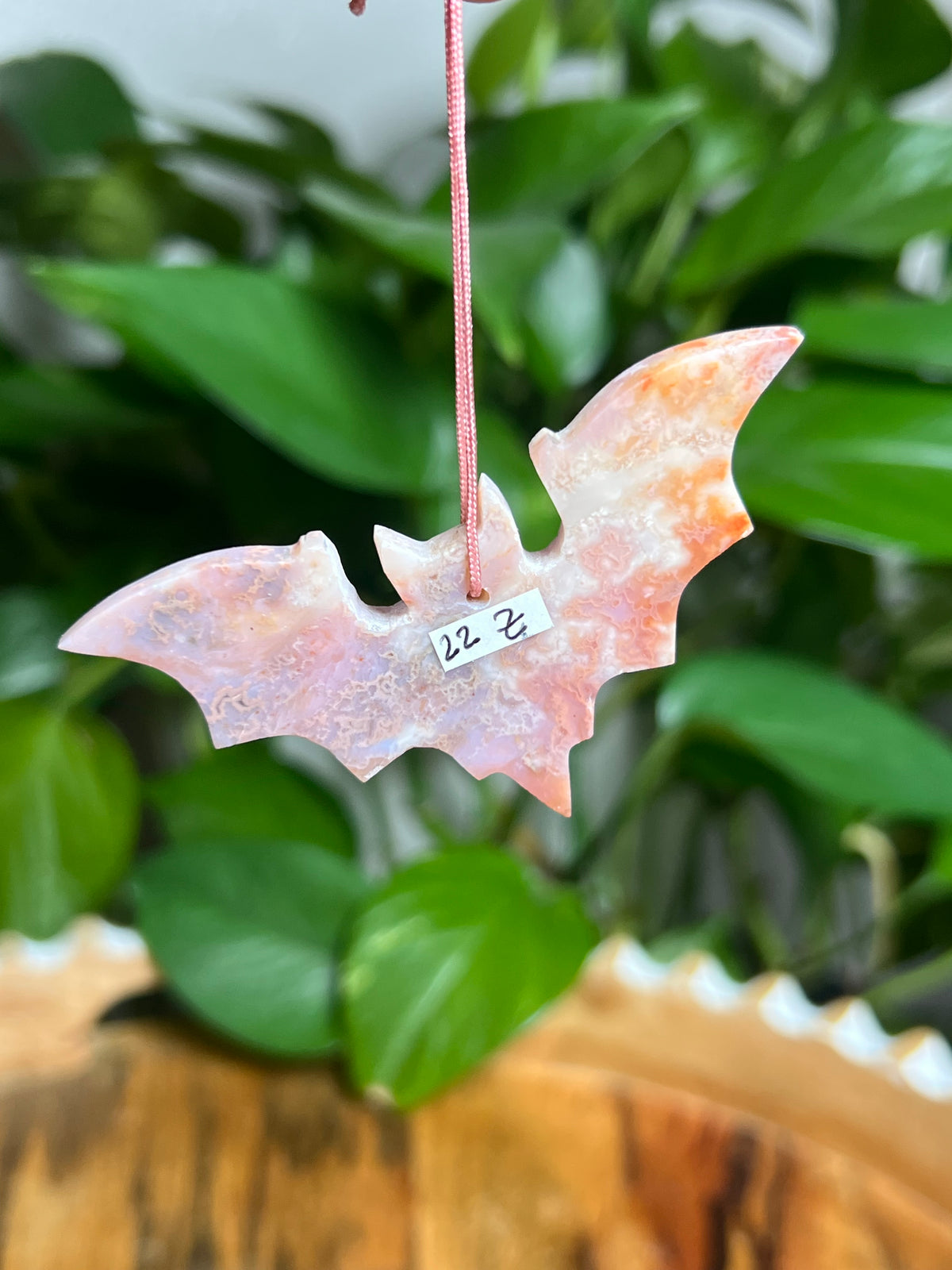 Carnelian Ornament Bat: Z