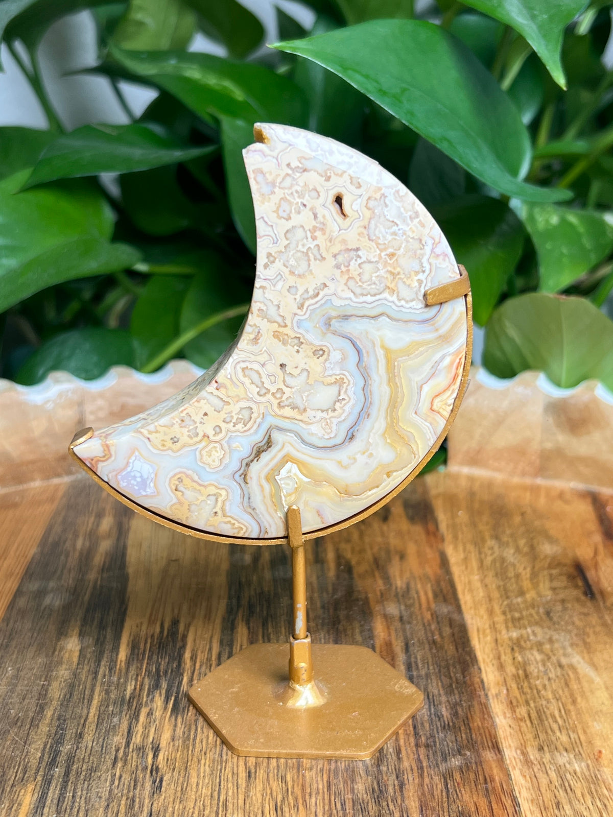 Yellow Crazy Lace Agate Moon: ED