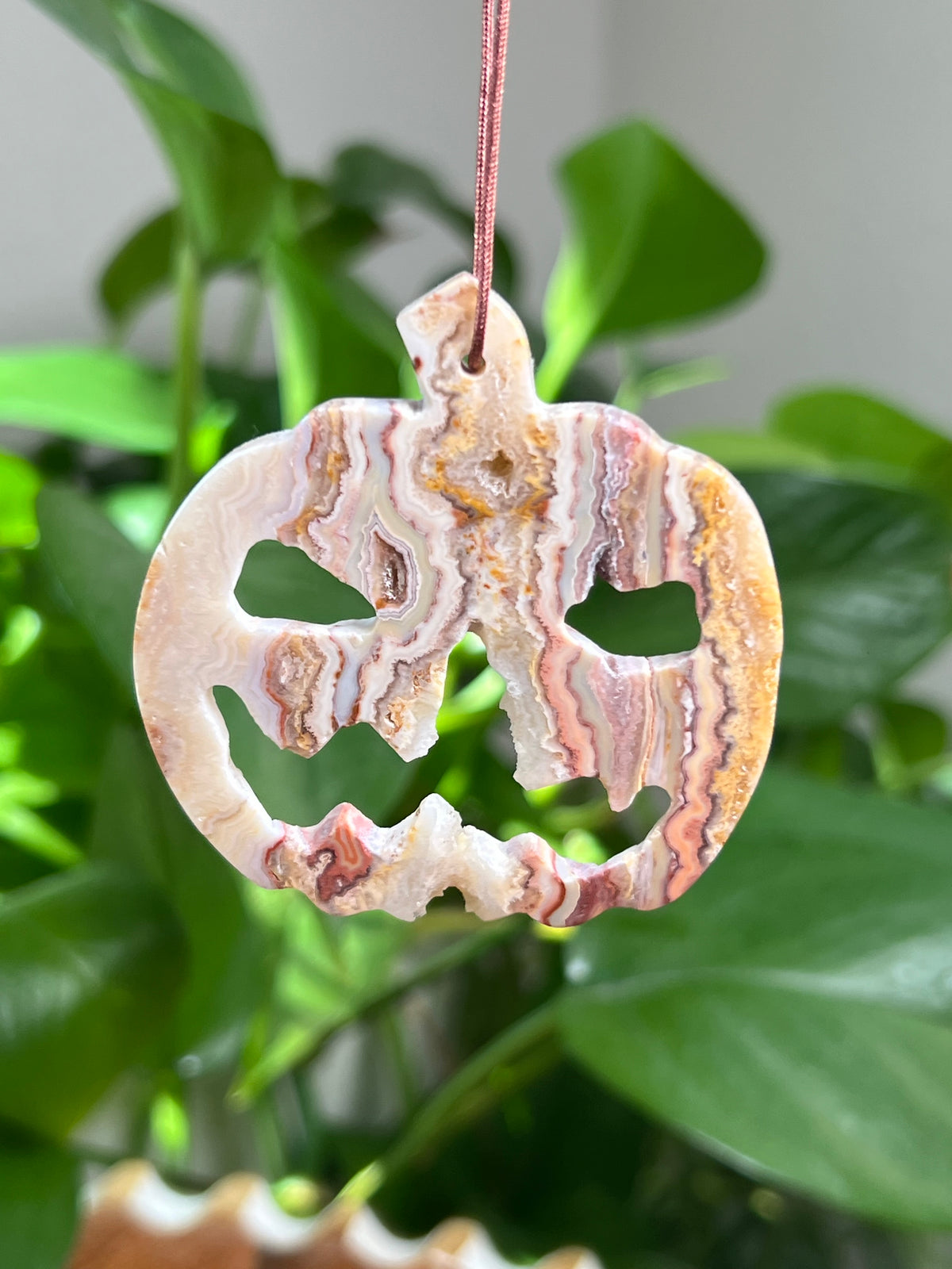 Crazy Lace Agate Ornament Pumpkin:  PE