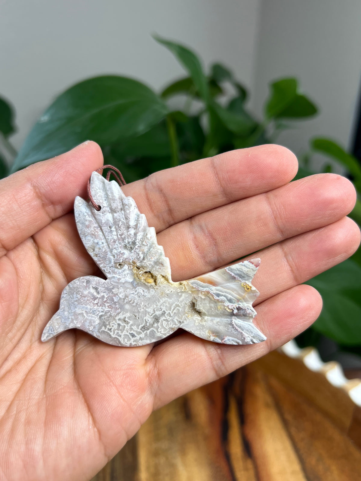 Sumatra Plume Agate Ornament Hummingbird: PB