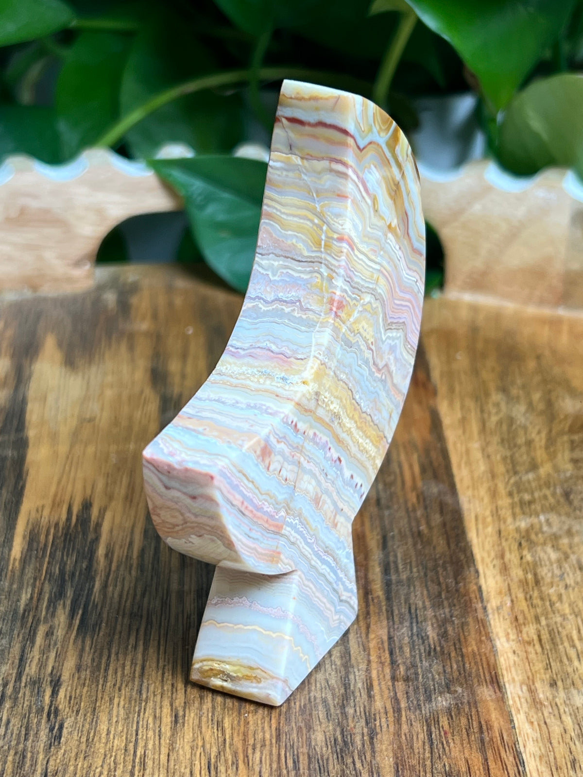 Crazy Lace Agate Self Standing Moon: PK