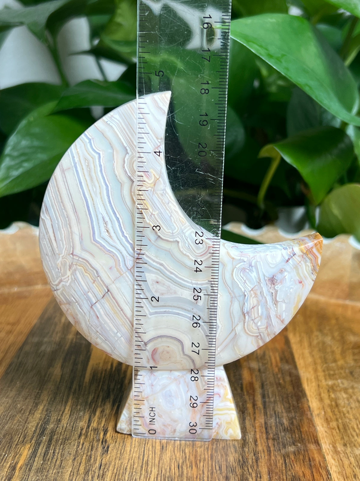 Crazy Lace Agate Self Standing Moon: KD