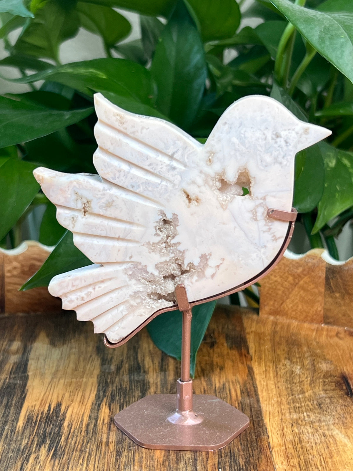 Pink Carnelian Bird: AA