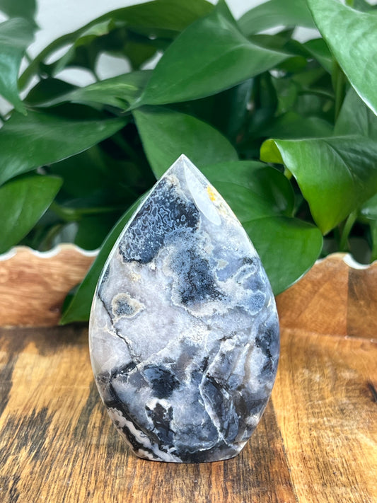 Blue Plume Agate Flame: Si
