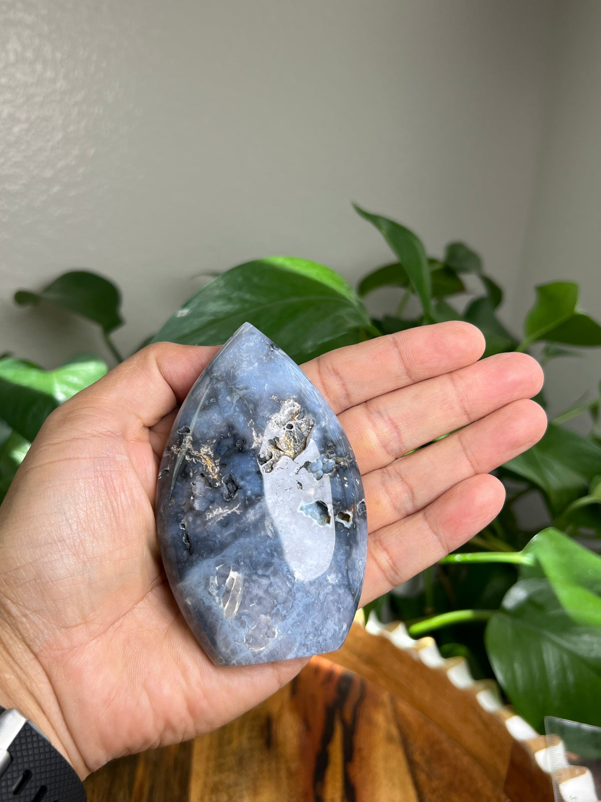 Blue Plume Agate Flame: ER