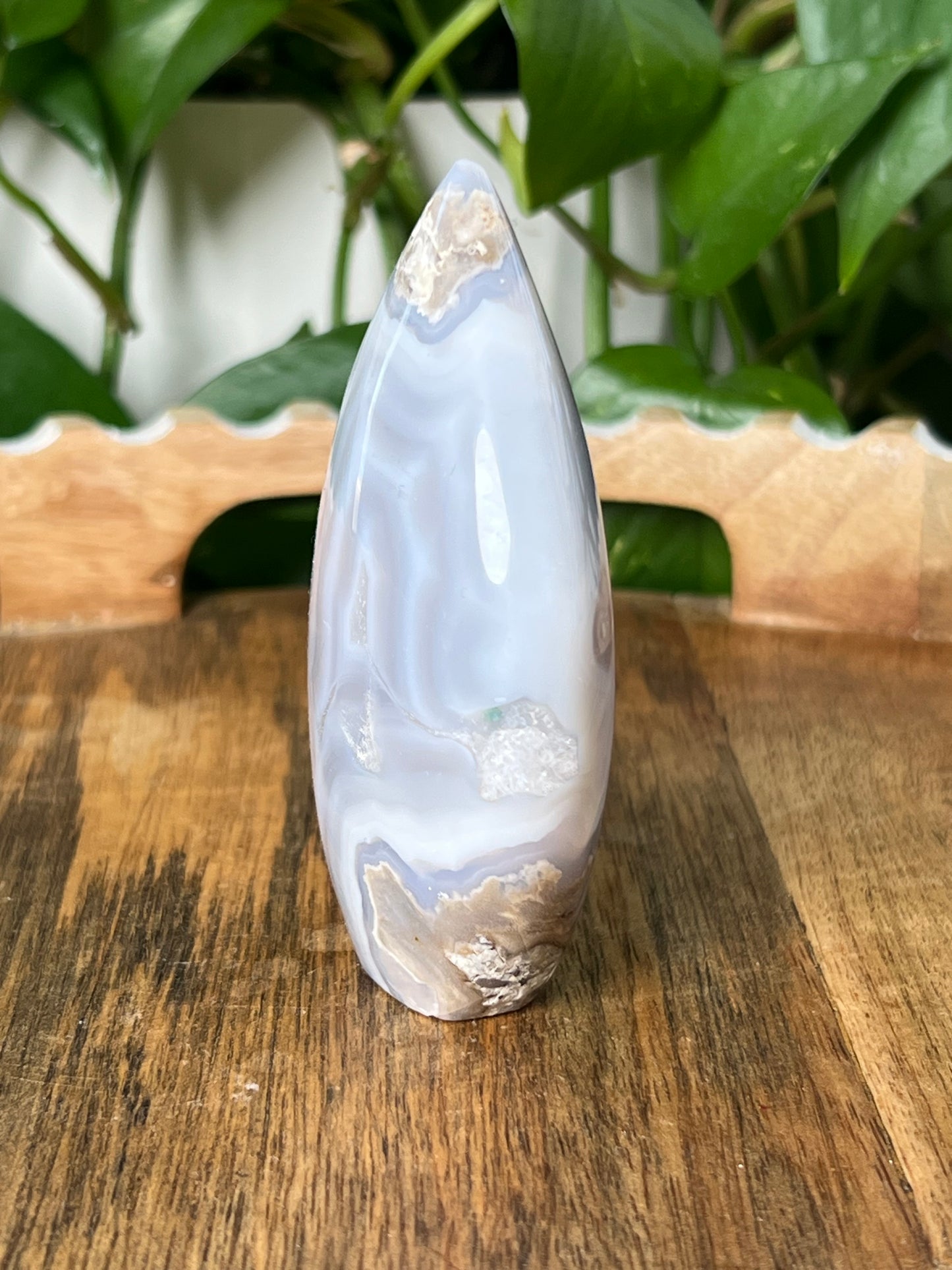 Blue Grey Lace Agate Flame