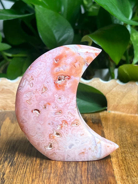 Pink Carnelian Self Standing Moon: PK
