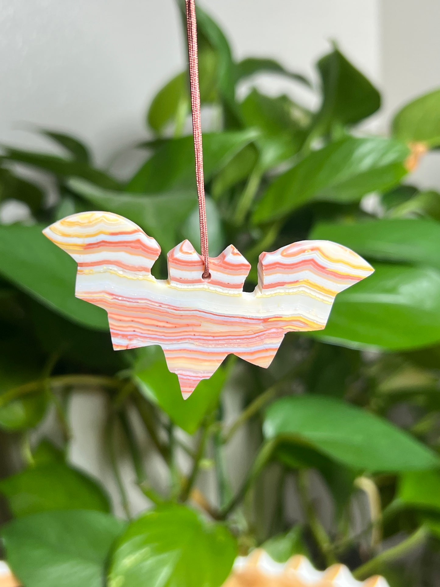 Crazy Lace Agate Ornament Bat: Z