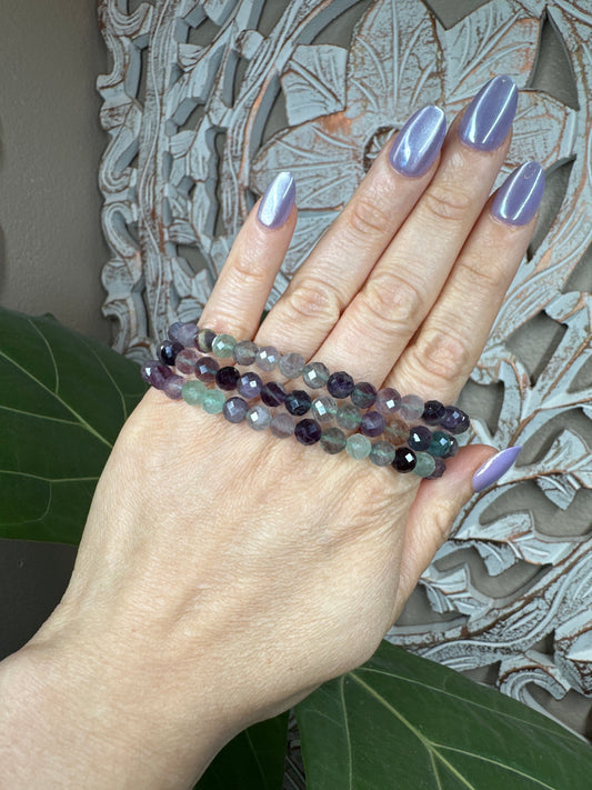 Faceted Fluorite Beaded Bracelet (6mm)