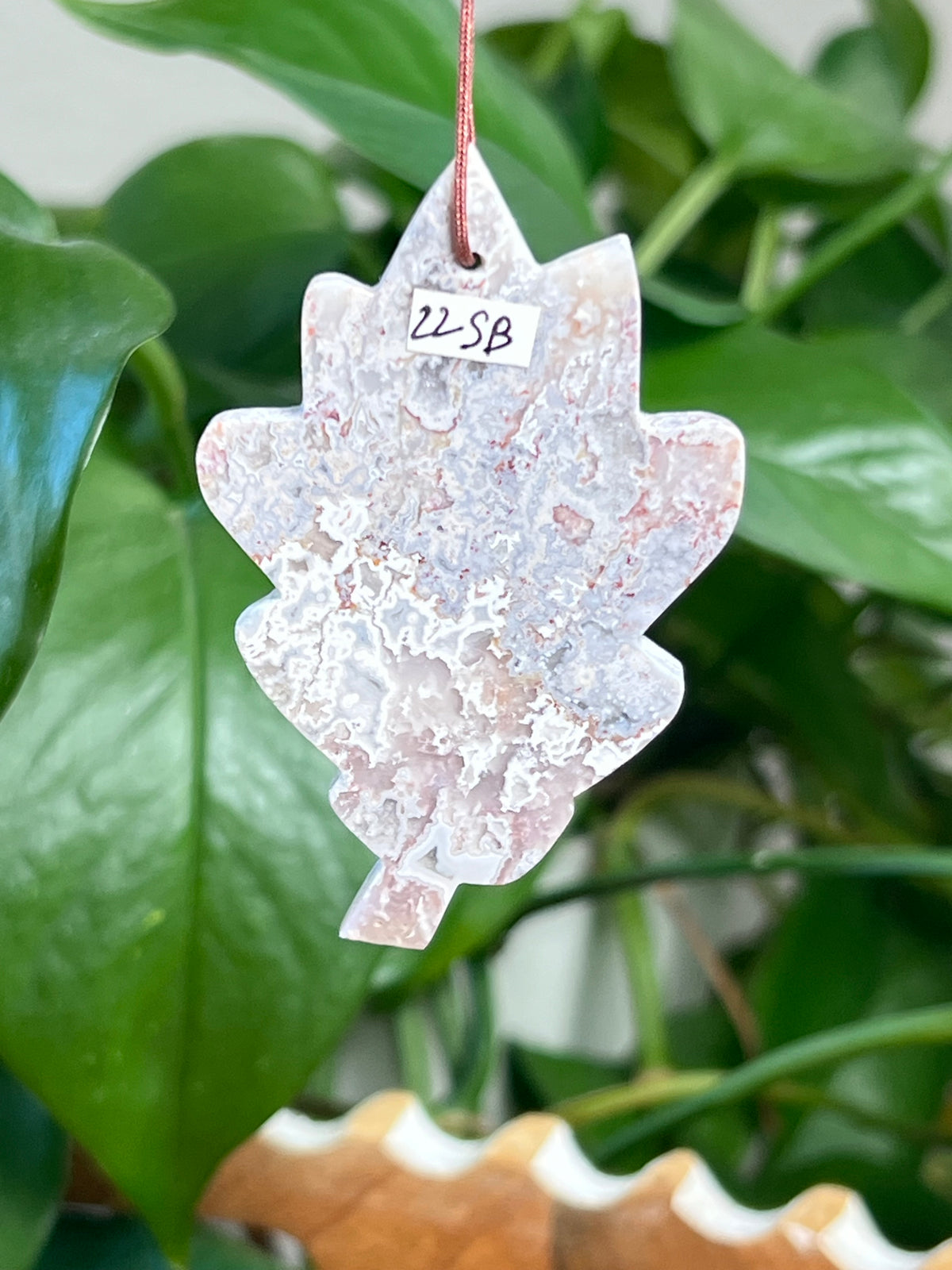 Sumatra Plume Agate Leaf Ornaments