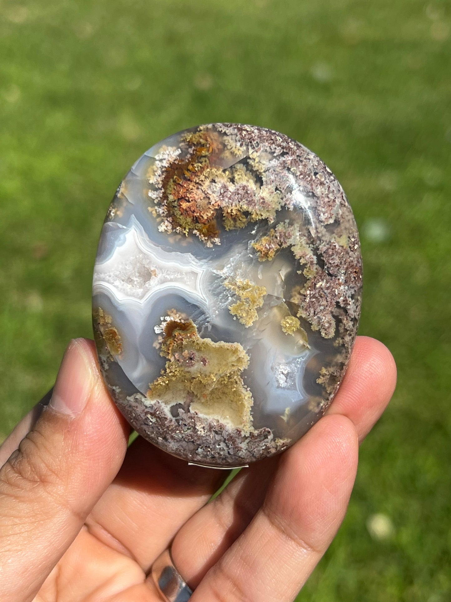 Scenic Moss Agate Palmstone FA