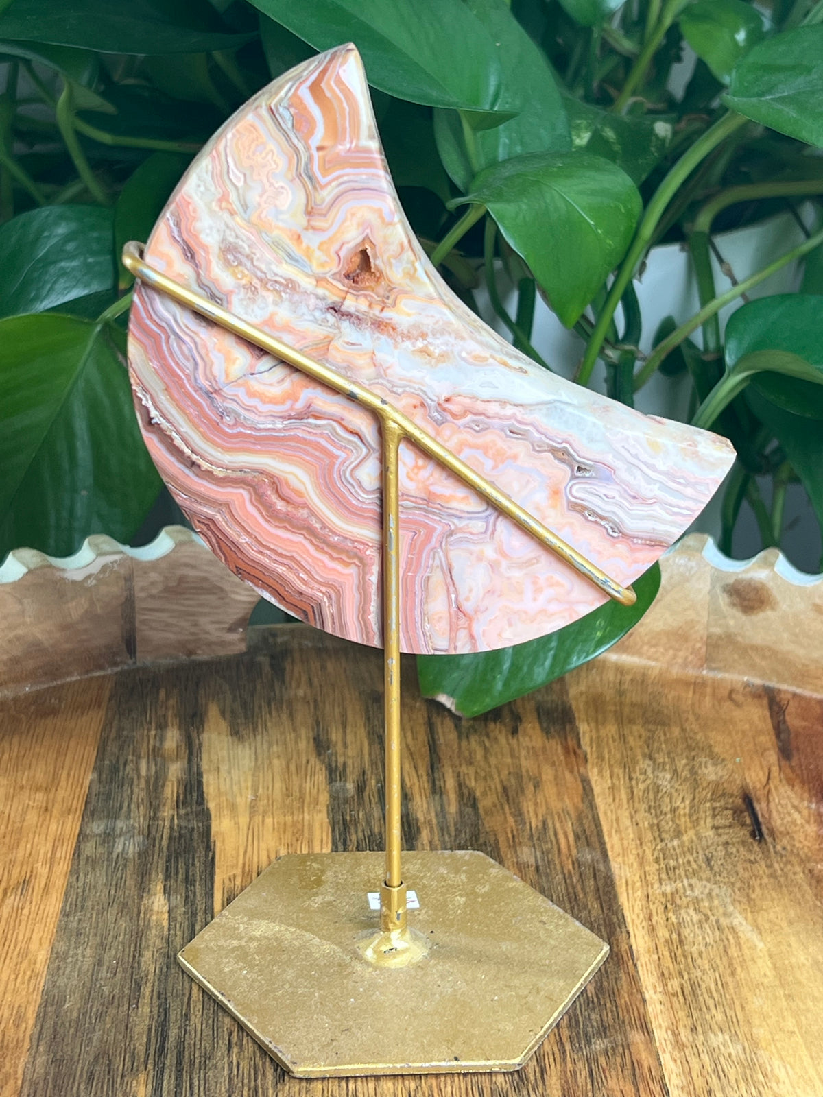 Crazy Lace Agate Moon: G