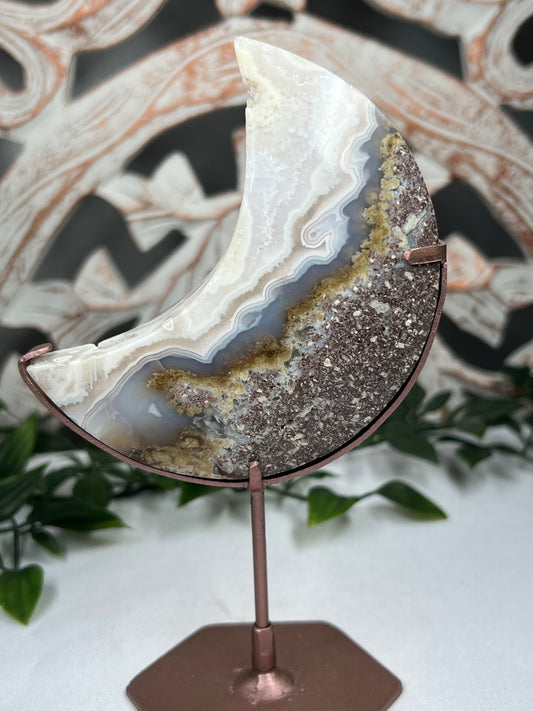 Scenic Moss Agate Moon