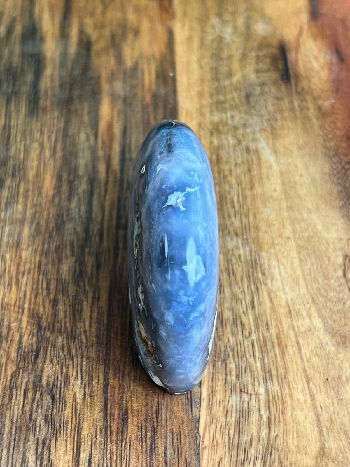 Blue Plume Agate Bear: DA