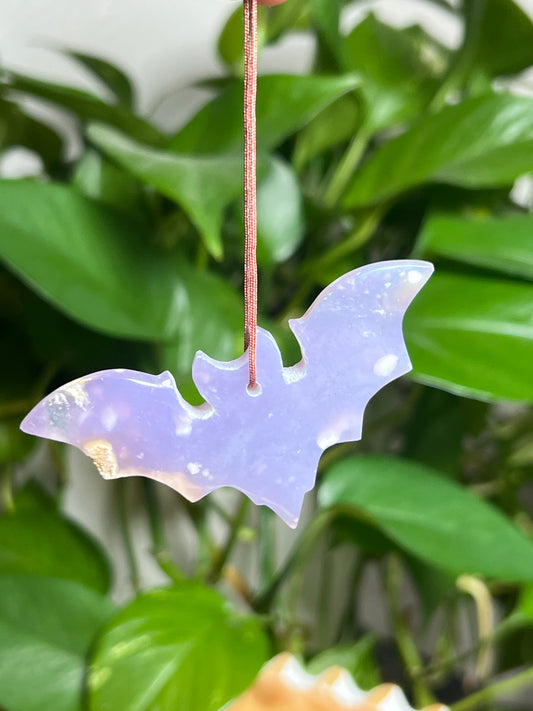 Purple Chalcedony Ornament Bat: PG