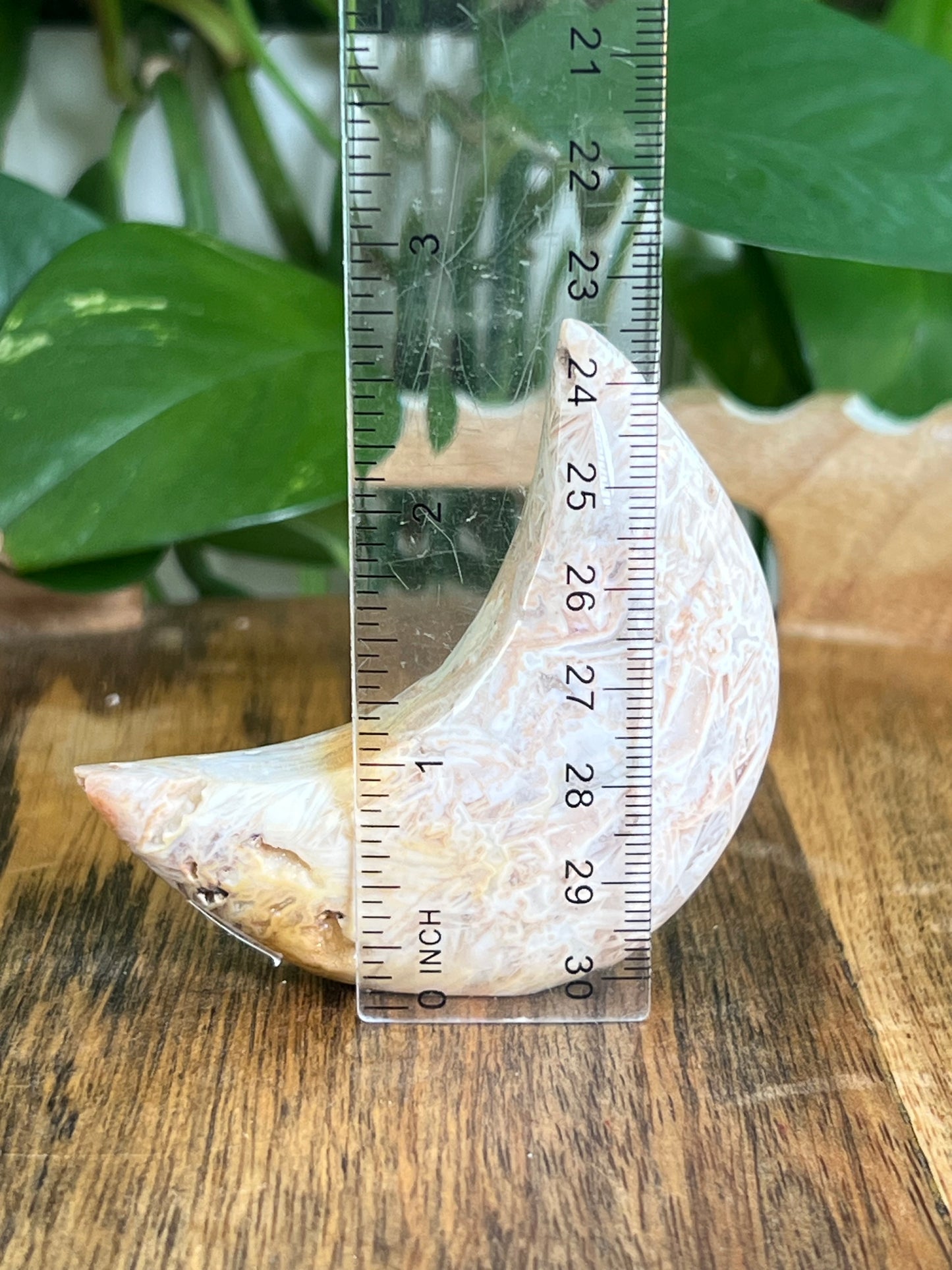 Tube Agate Self-Standing Moon: LS