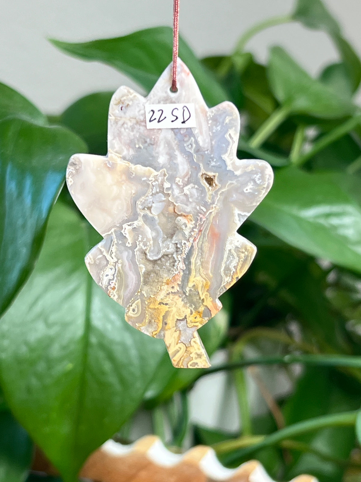 Sumatra Plume Agate Leaf Ornaments