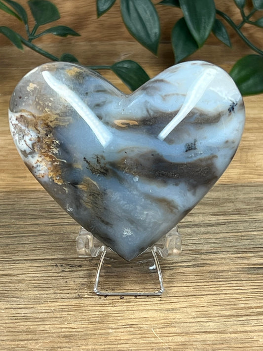 Dendritic Tiger Agate Heart