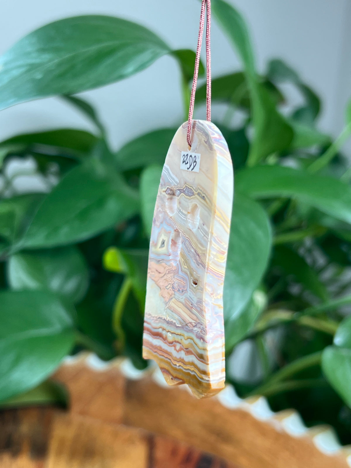 Crazy Lace Agate Ornament Ghost: DB