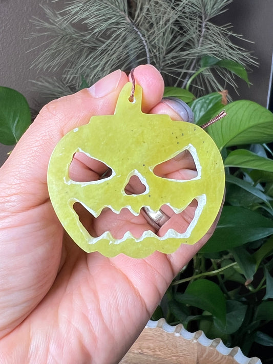 Idocrase Jack-O-Lantern Ornament