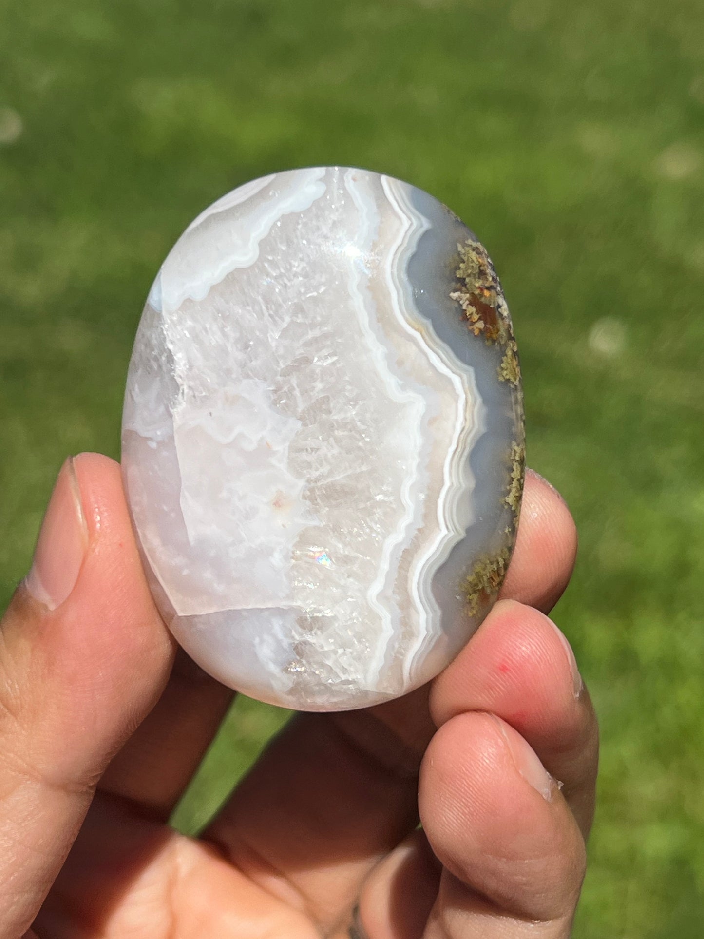 Scenic Moss Agate Palmstone PA