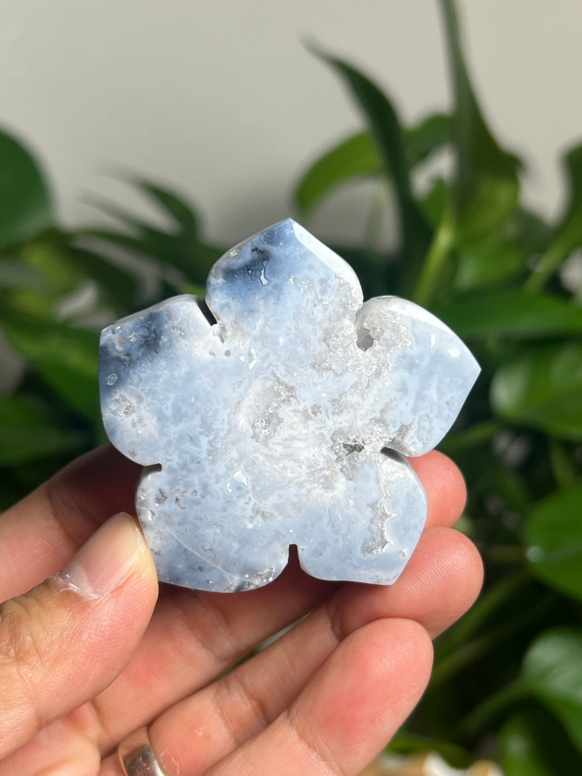 Blue Plume Agate Flower: BE