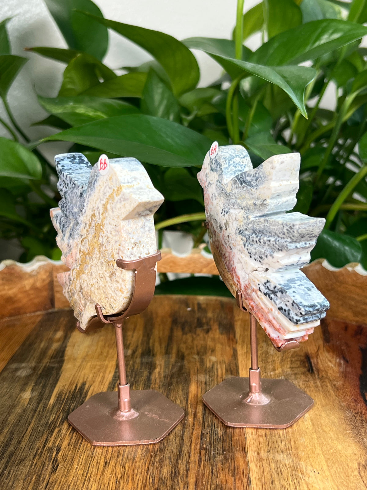 Sea Jasper On Metal Stand Birds