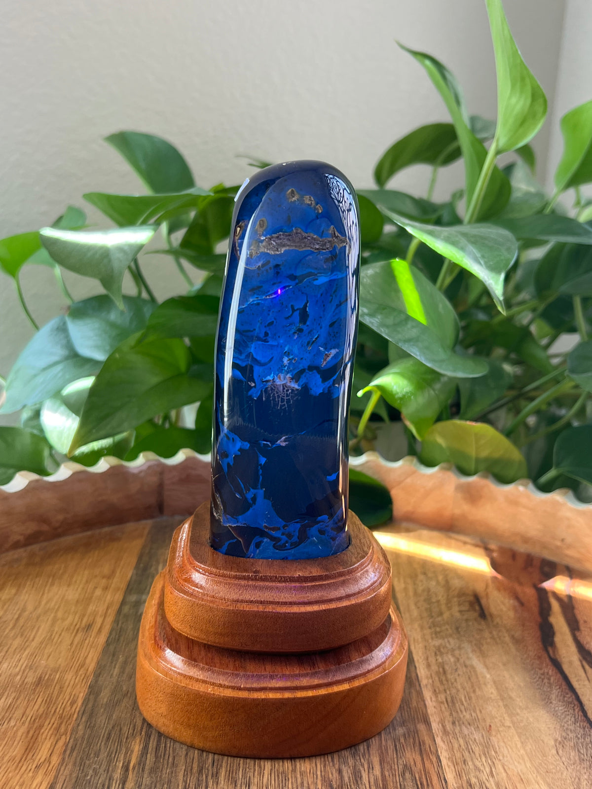 Blue Amber Freeform: T