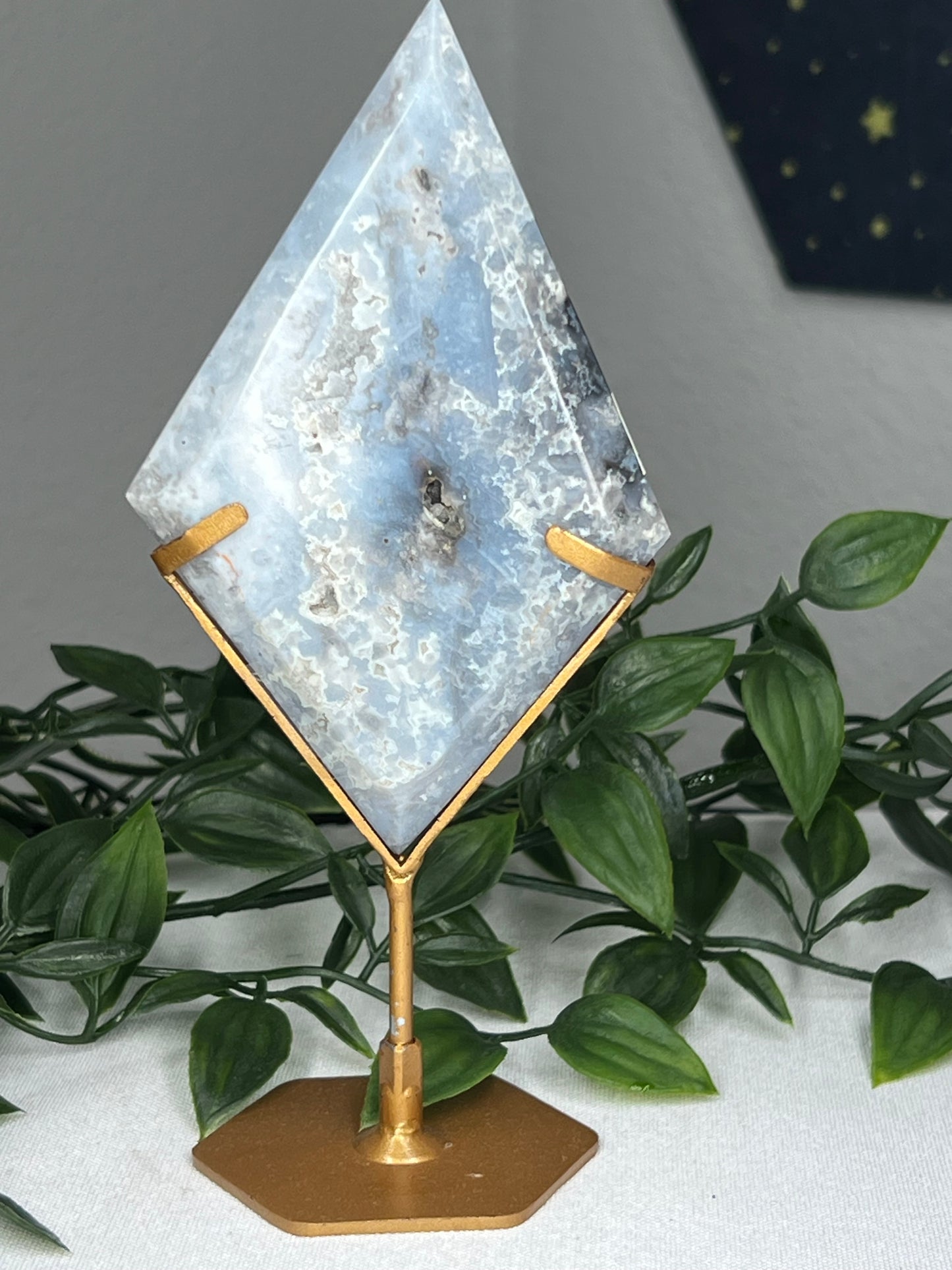 Blue Plume Agate Diamond