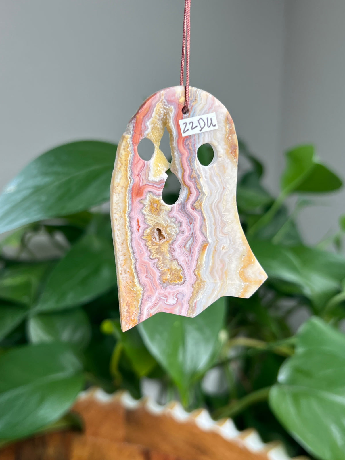 Crazy Lace Agate Ornament Ghost: DU