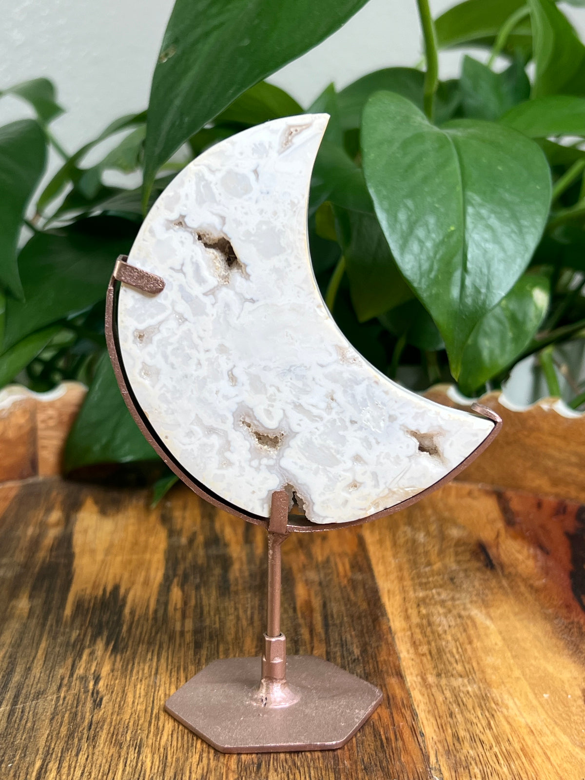 White Plume Agate Moon: C