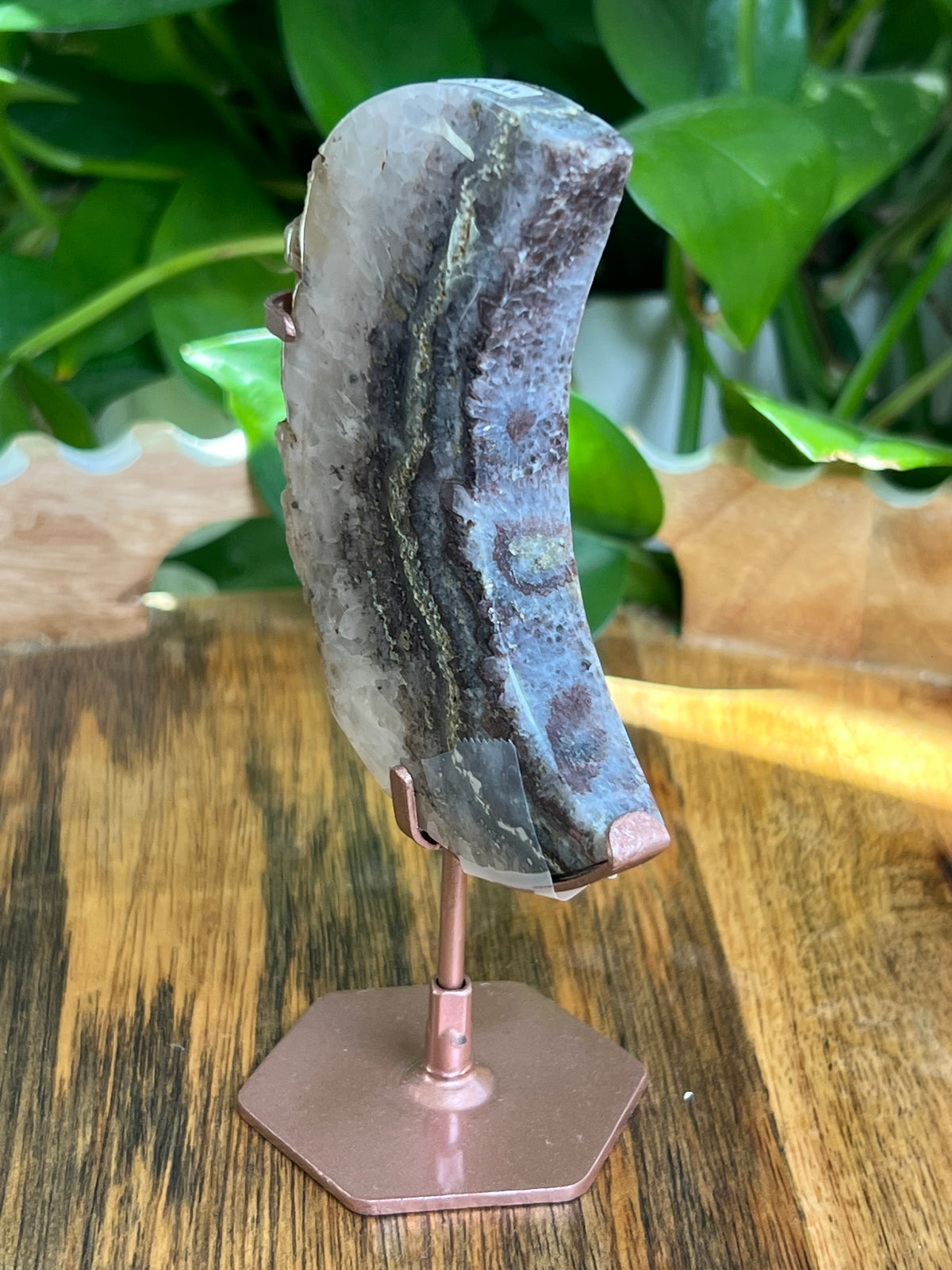 Amethyst Agate Moon: Q