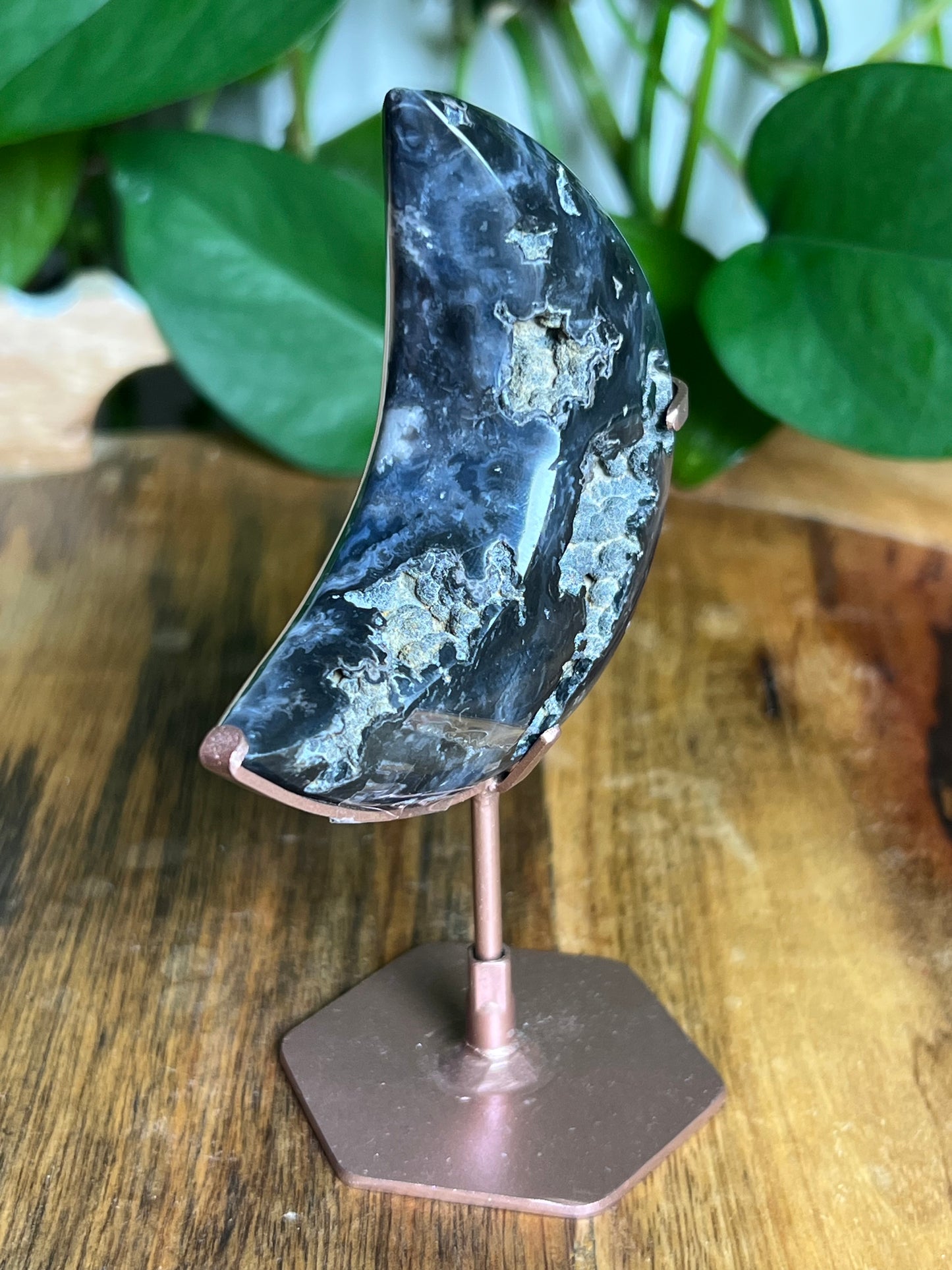 Blue Plume Agate Moon VK