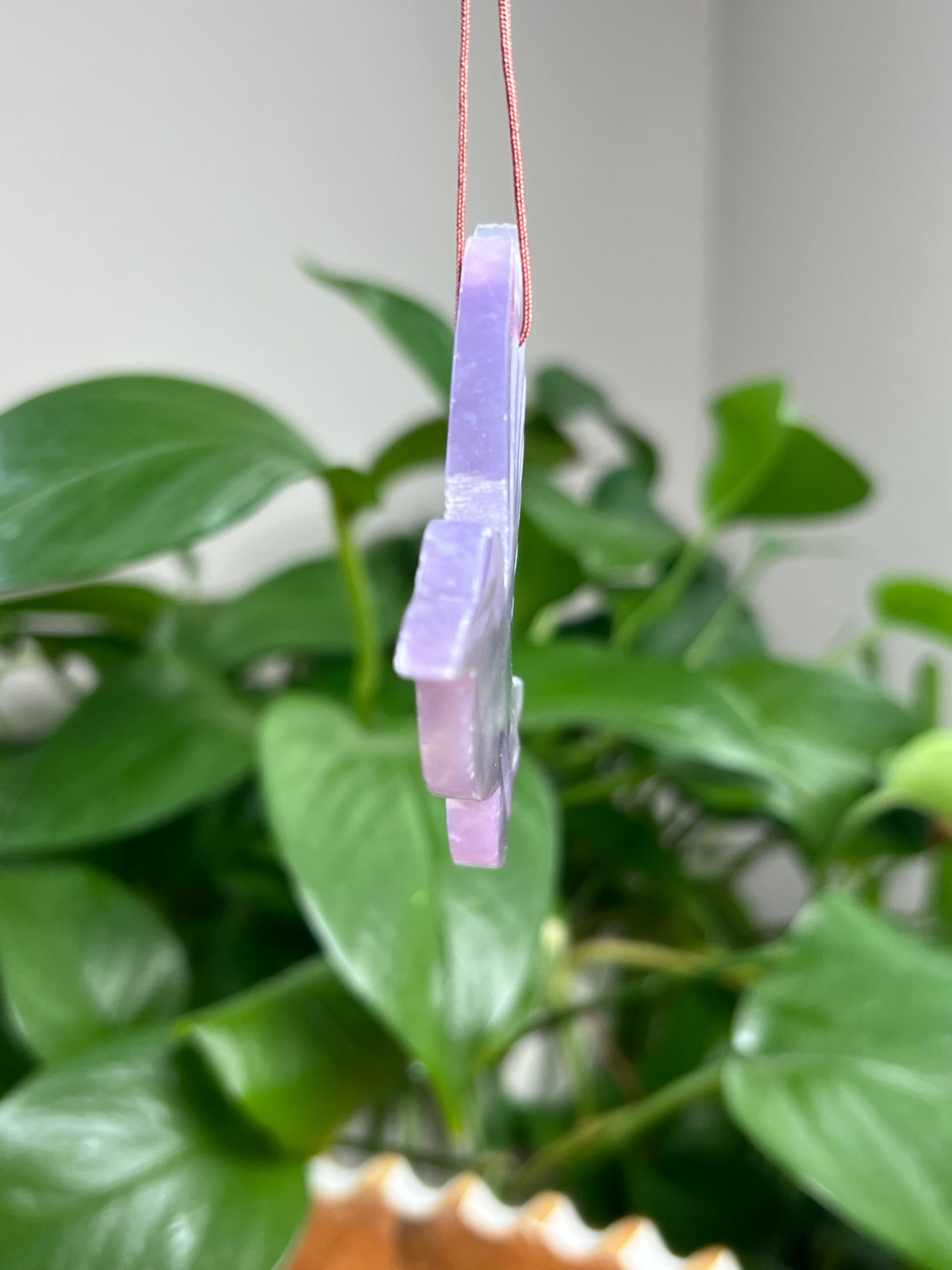 Purple Chalcedony Ornament Hummingbird: F