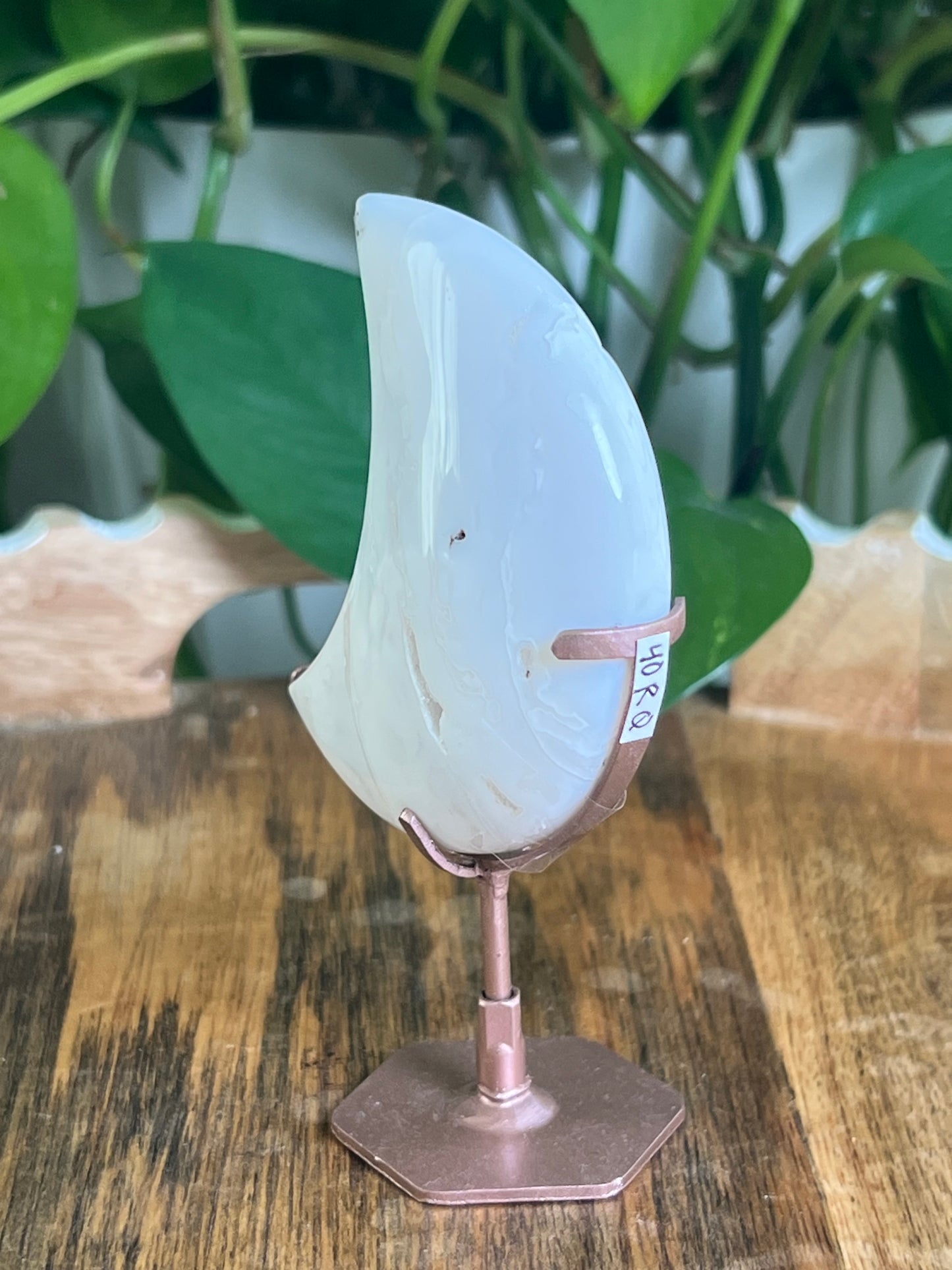 White Plume Agate Moon: RQ